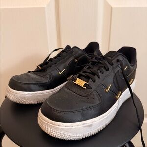 Nike Air Force 1 LX Black